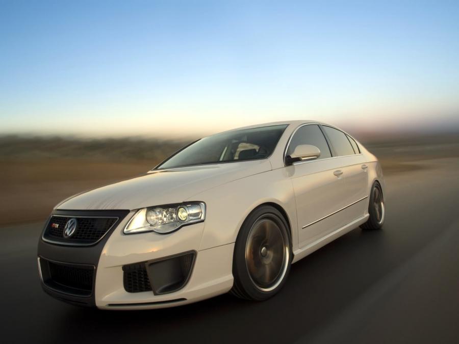  Volkswagen Passat R GT Concept 2005 года  (фото 13 из 13)